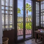 Hotel Daffodil 3*
