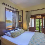Hotel Daffodil 3*